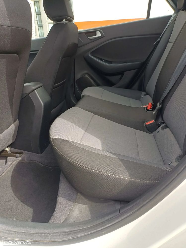 Hyundai i20 Active 1.0 T-GDi Blue Comfort Navi - 14