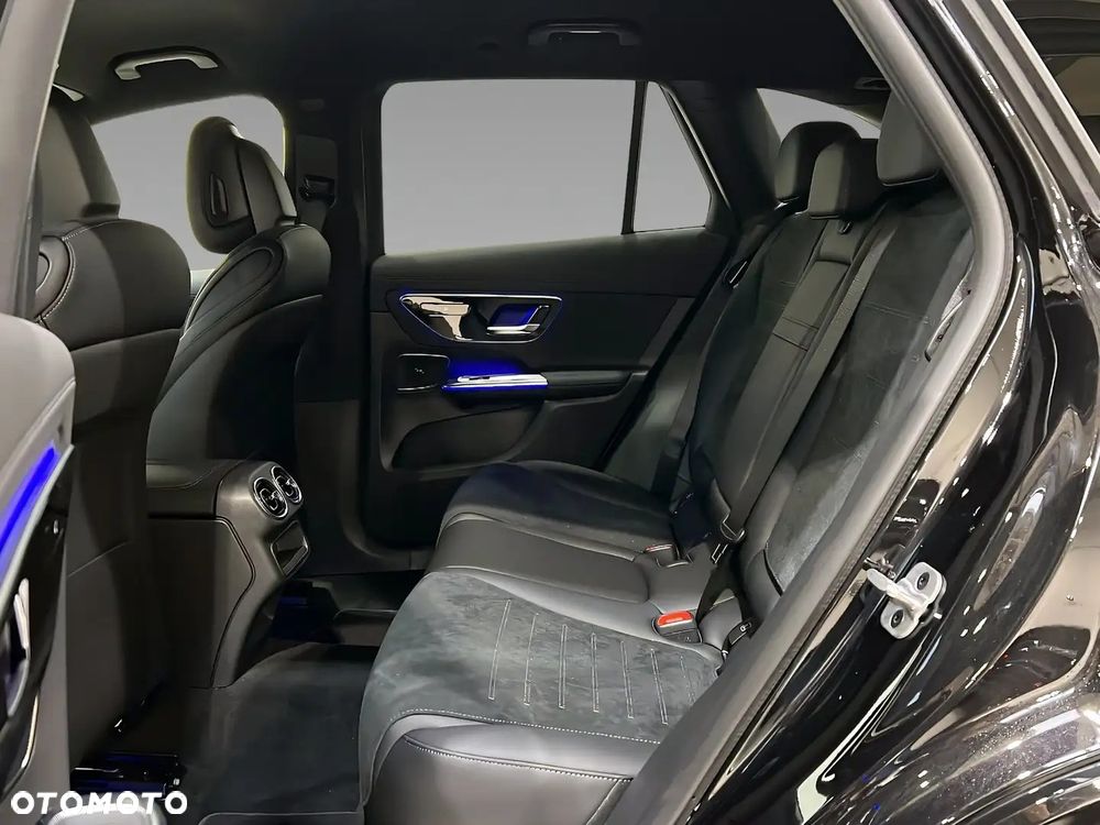 Mercedes-Benz GLC 220 d mHEV 4-Matic AMG Line - 8