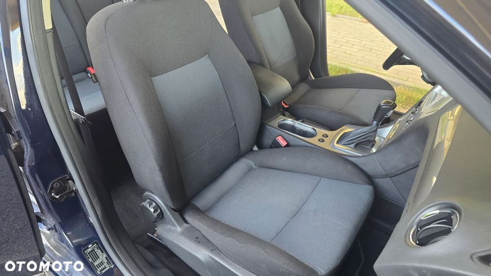 Ford Mondeo 2.0 TDCi Ambiente - 24