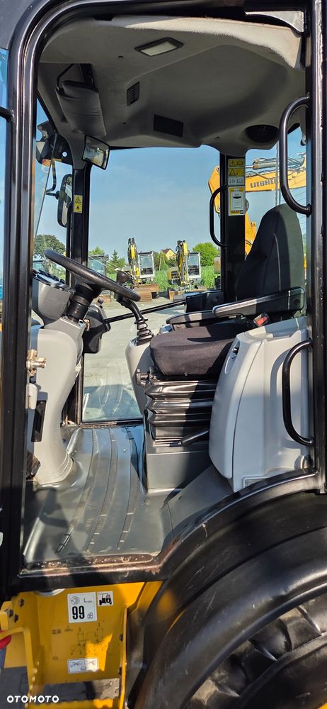 Caterpillar <<Caterpillar 906M, 2016r,5000 Mtg ,łyżka+widły, z Niemiec!>> - 15