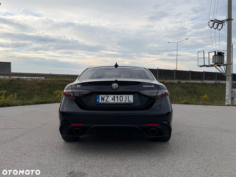 Alfa Romeo Giulia 2.0 Turbo Veloce Q4 - 6