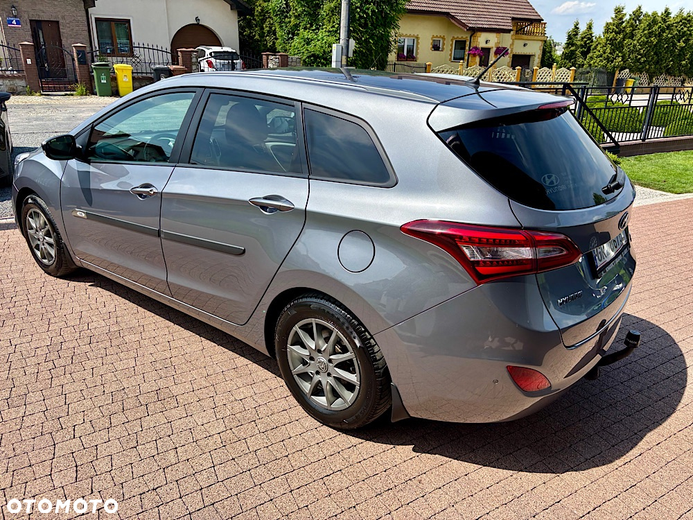 Hyundai i30 1.4 CRDi Premium - 3