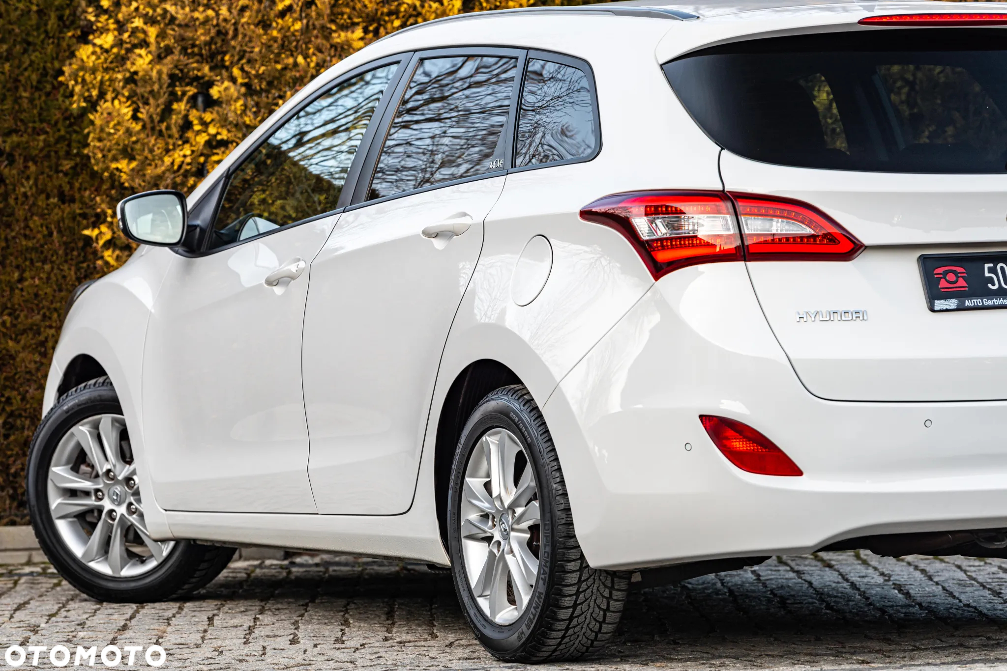 Hyundai i30 blue 1.6 GDI Passion - 16