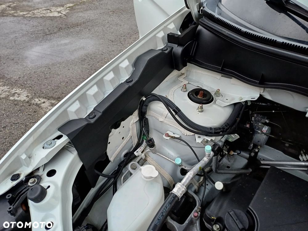 Mitsubishi ASX 1.6 2WD Plus - 30