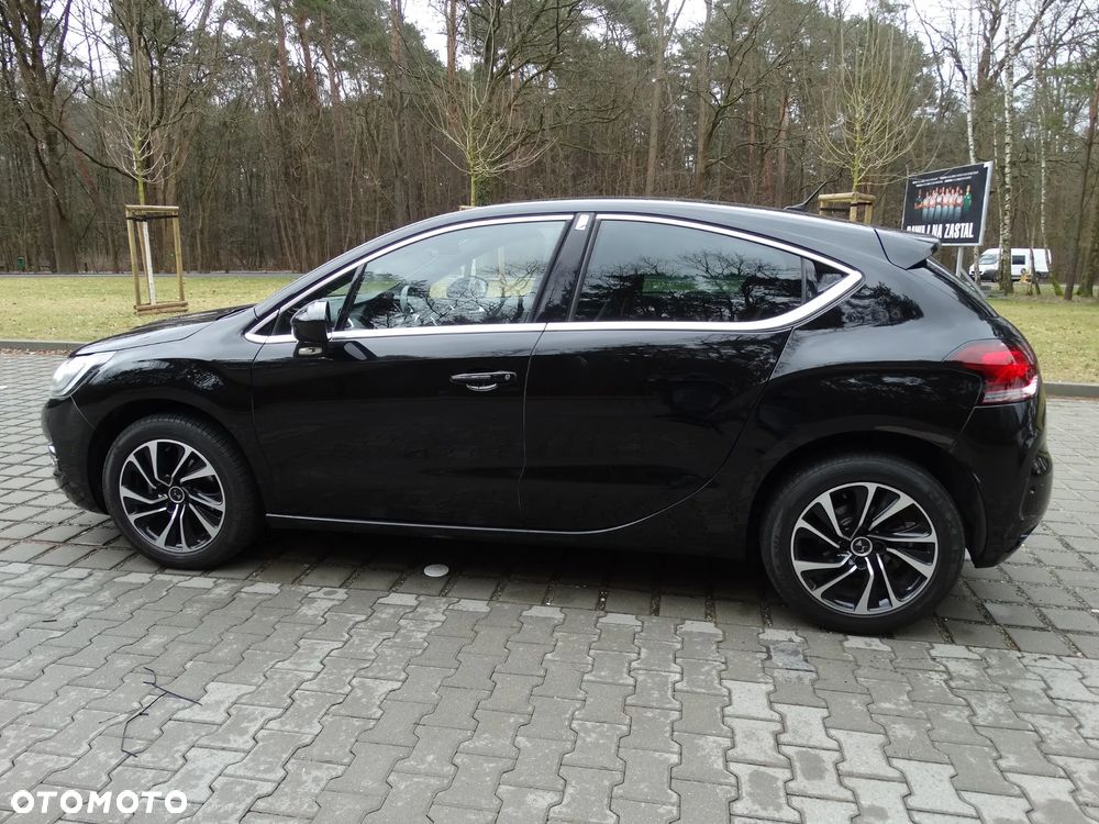 Citroën DS4 PureTech 130 Stop&Start SoChic - 22