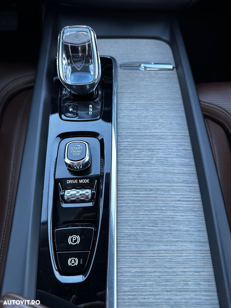 Volvo XC 60 B5 D AWD Geartronic Inscription - 19