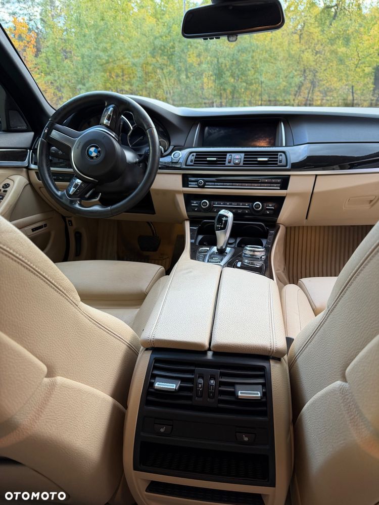 BMW Seria 5 535i xDrive - 20