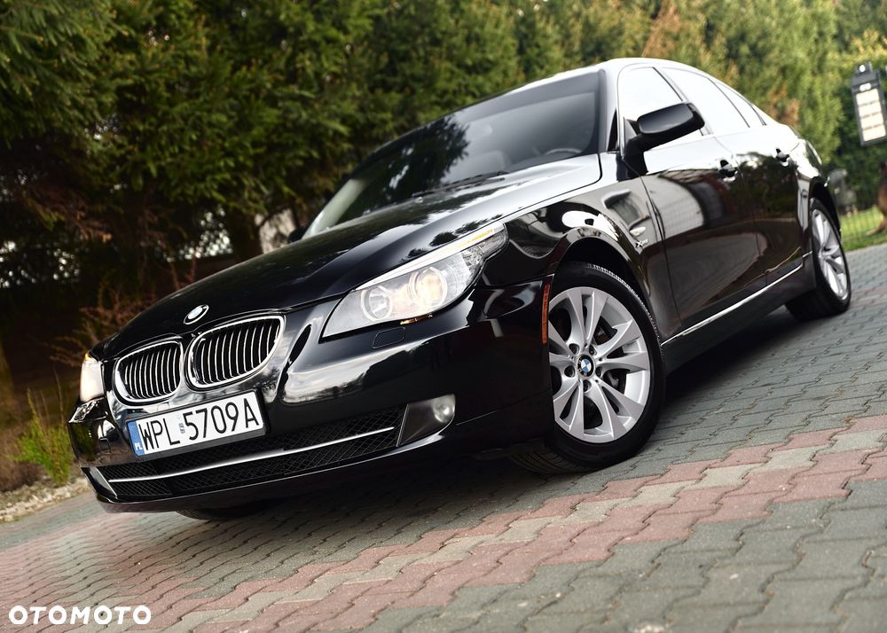 BMW Seria 5 535i xDrive Sport-Aut Modern Line - 1
