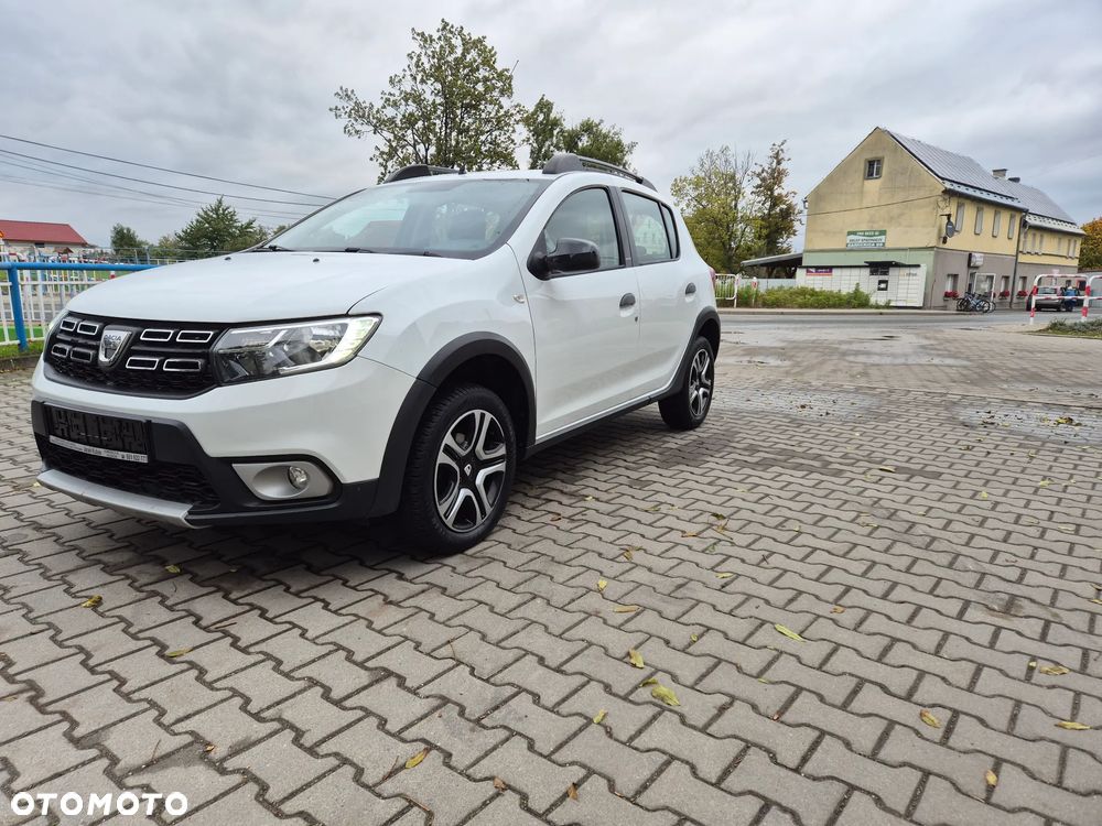 Dacia Sandero Stepway - 1