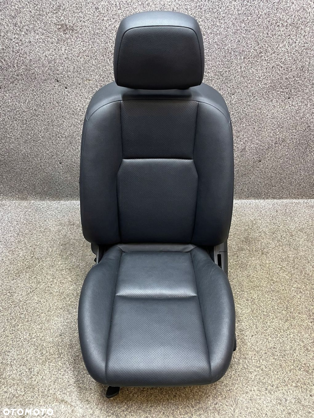 Fotel kierowcy lewy przod przedni Airbag Mercedes W204 skora czarna BDB - 2