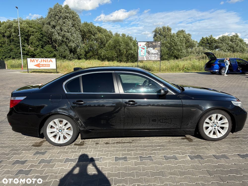 BMW Seria 5 525i - 8