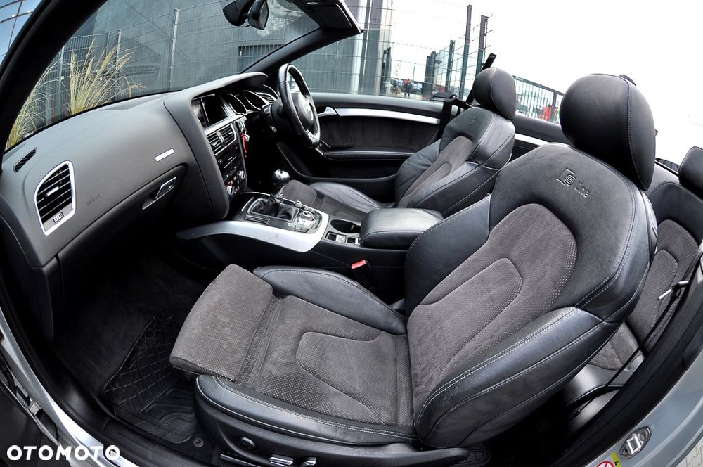 Audi A5 Cabrio - 30