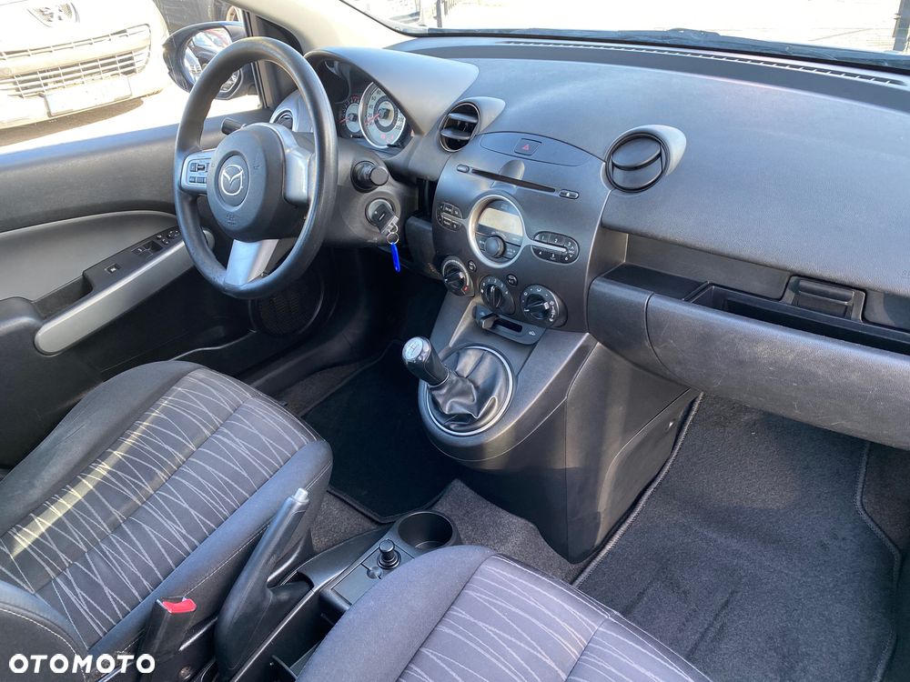 Mazda 2 1.3 MZR Active - 10