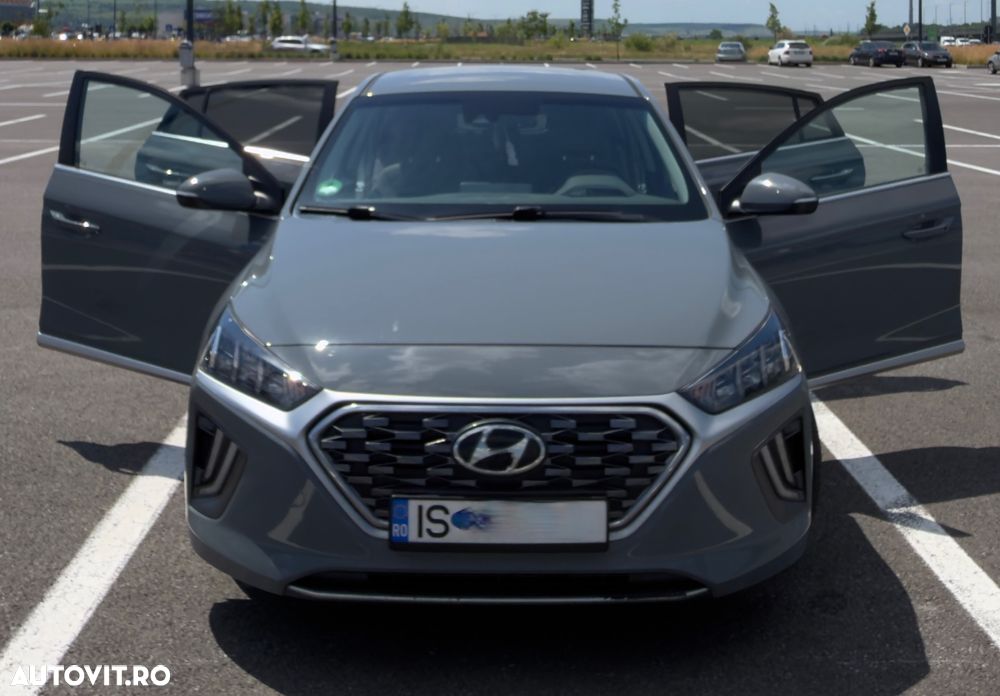 Hyundai IONIQ - 2