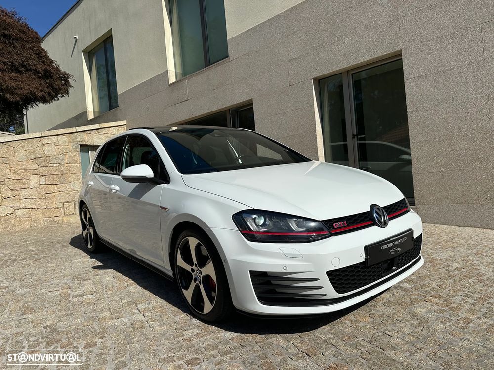 VW Golf 2.0 TSi GTi DSG Performance - 4