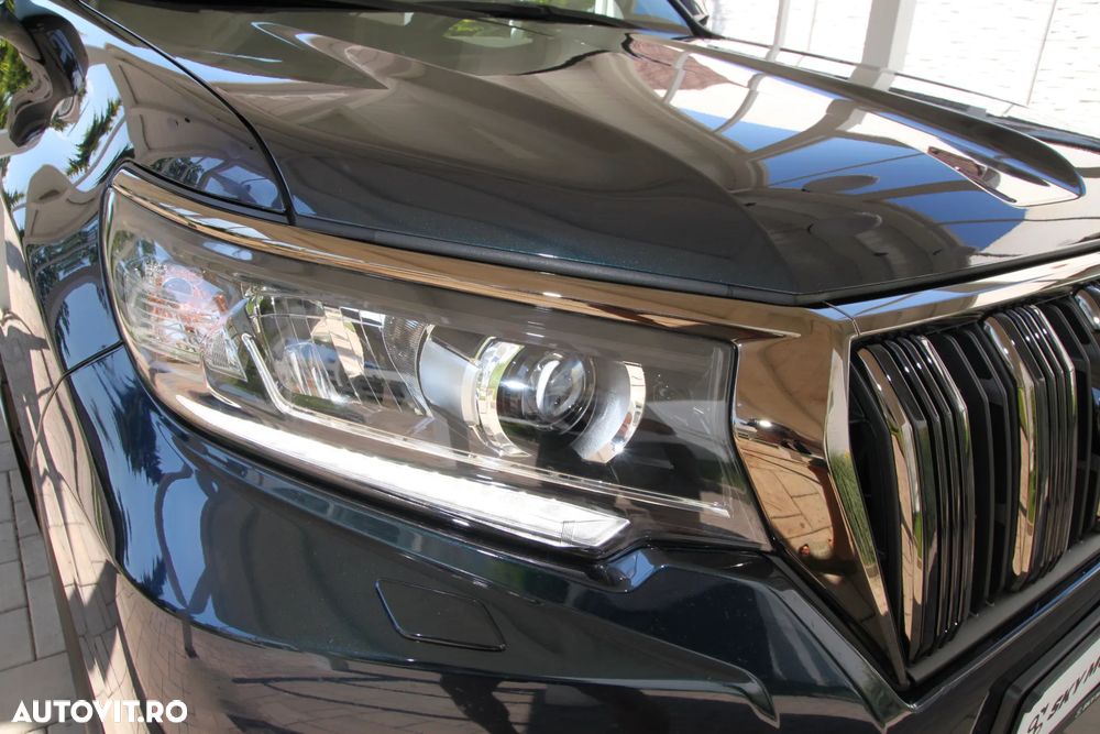 Toyota Land Cruiser 2.8l D-4D 204 CP A/T 7 locuri Luxury AVS Black - 10