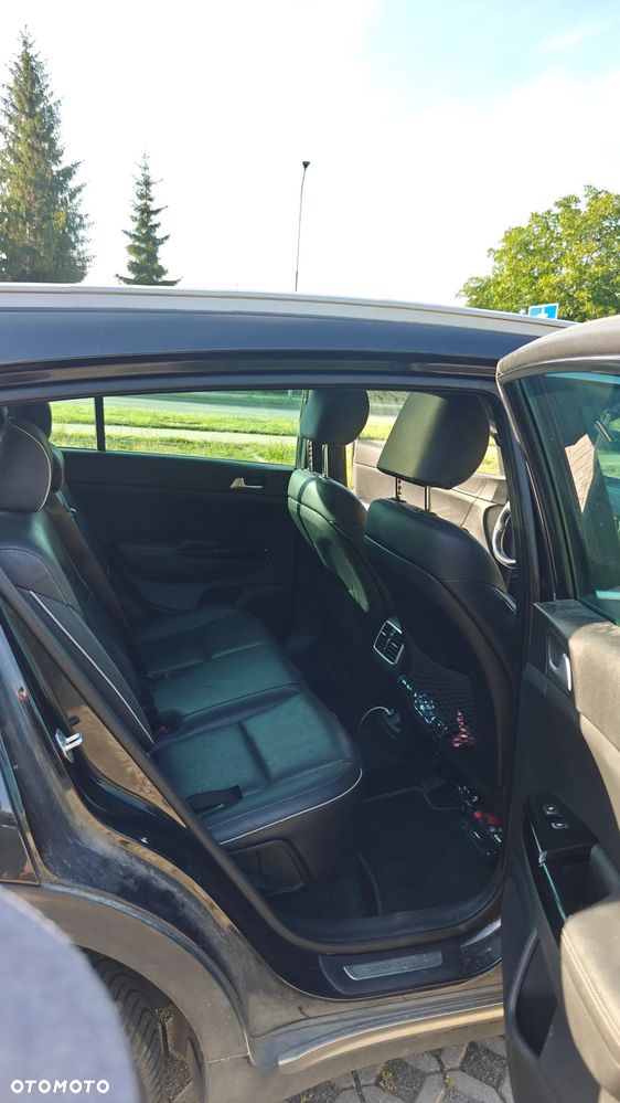 Kia Sportage 2,0 CRDI AWD GT Line - 12