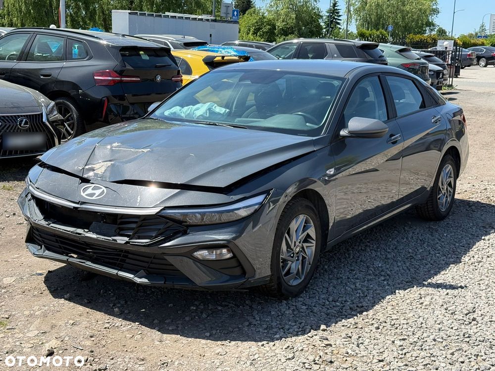 Hyundai Elantra 1.6 Modern CVT - 5