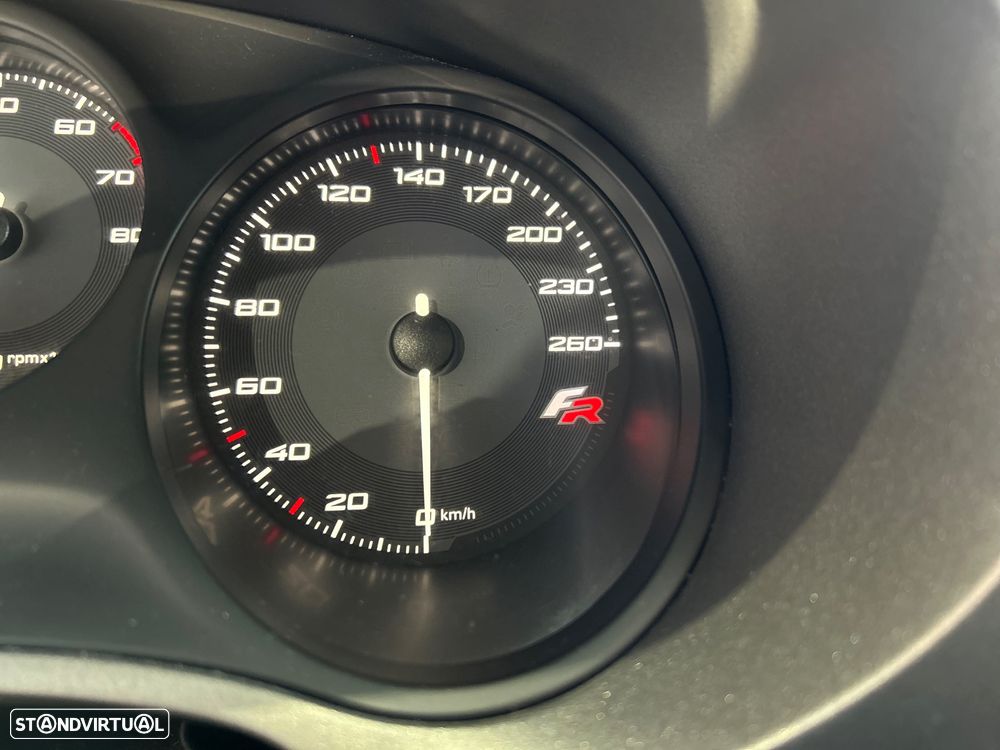 SEAT Leon 2.0 T FSI FR - 44