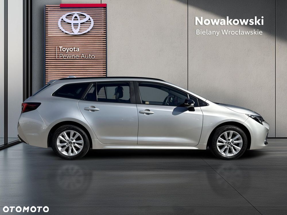 Toyota Corolla 1.8 Hybrid Comfort - 27