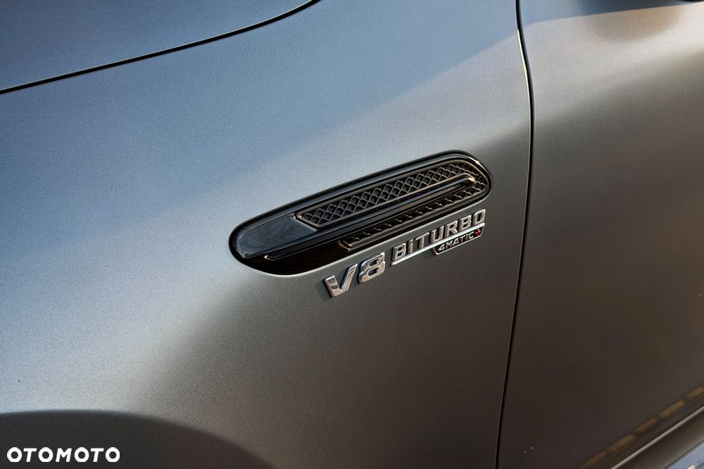 Mercedes-Benz AMG GT 63 S 4-Matic+ - 35