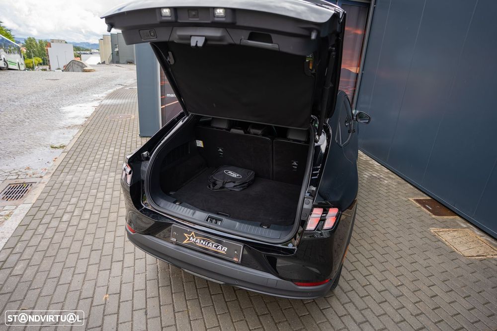 Ford Mustang Mach-E 98.7 kWh Premium - 34