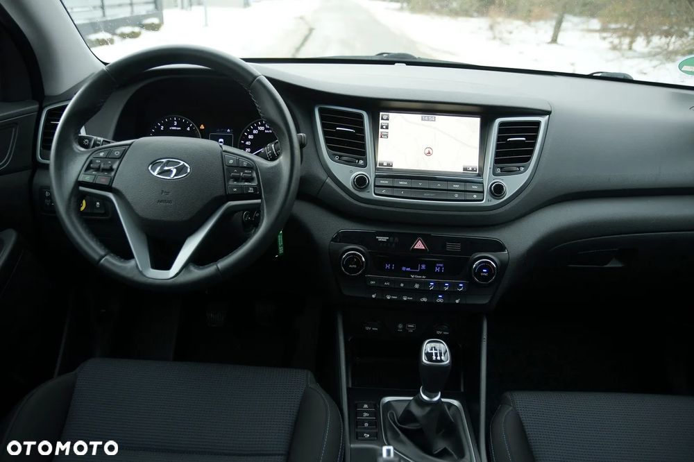 Hyundai ix35 - 23