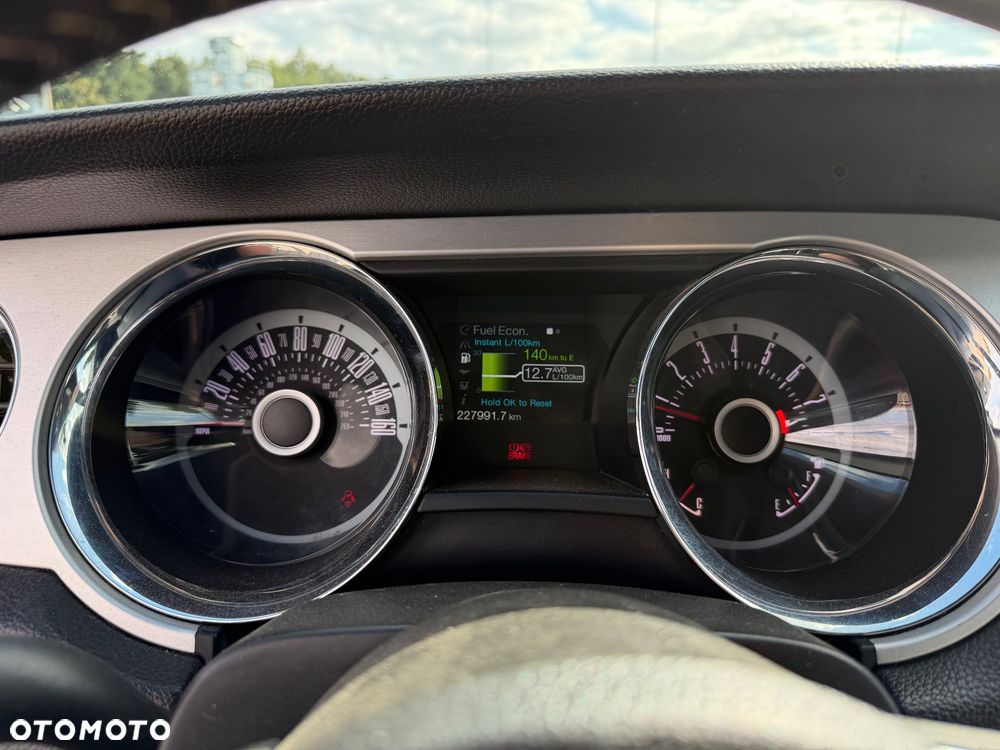 Ford Mustang 3.7 V6 - 21
