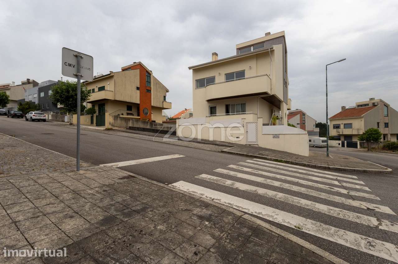 Moradia independente T4, Valongo - Grande imagem: 3/44