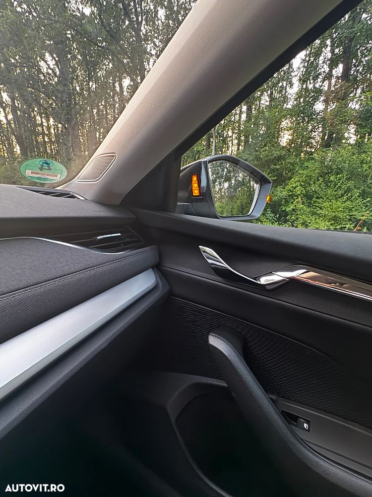 SKODA Octavia 2023 — imagine 32