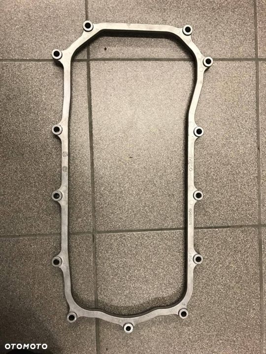 Ramka miski oleju IVECO DAILY 504083379 NOWA ORYG - 1