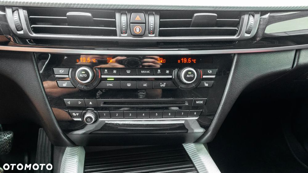 BMW X5 xDrive25d - 24
