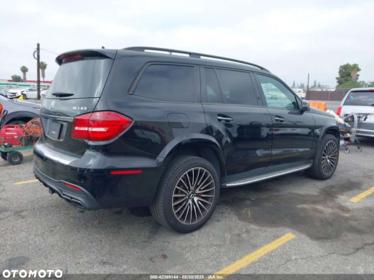 Mercedes-Benz GLS - 7