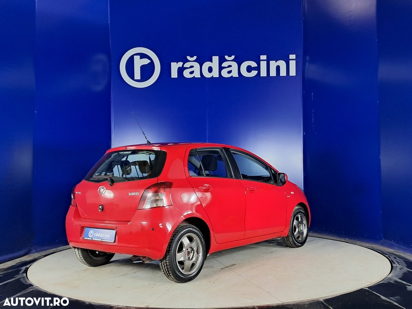 Toyota Yaris - 7