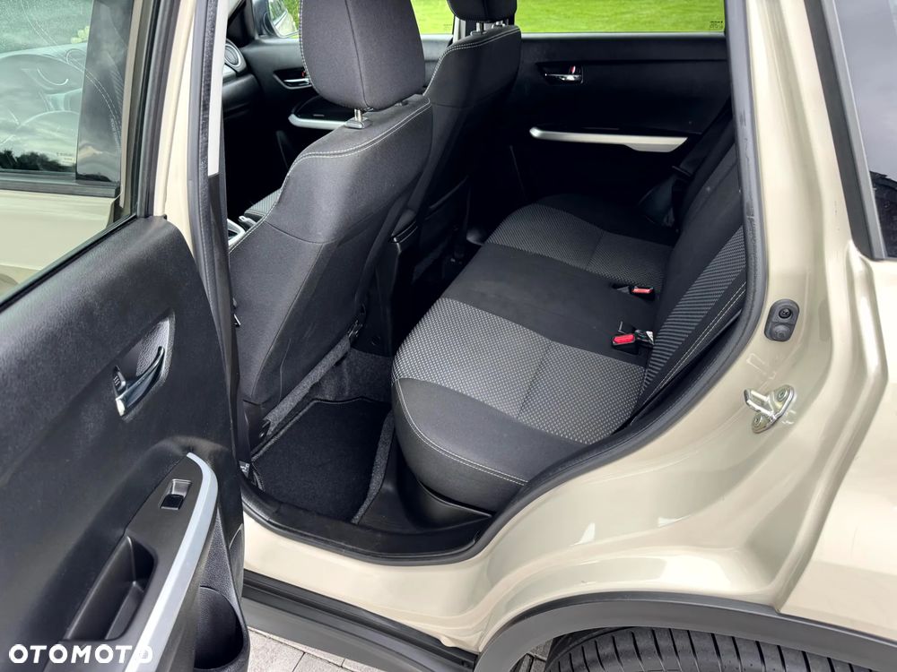Suzuki Vitara 1.6 XLED 4WD - 10