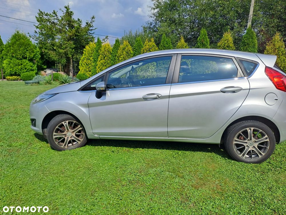 Ford Fiesta 1.0 EcoBoost Start-Stop Titanium - 2