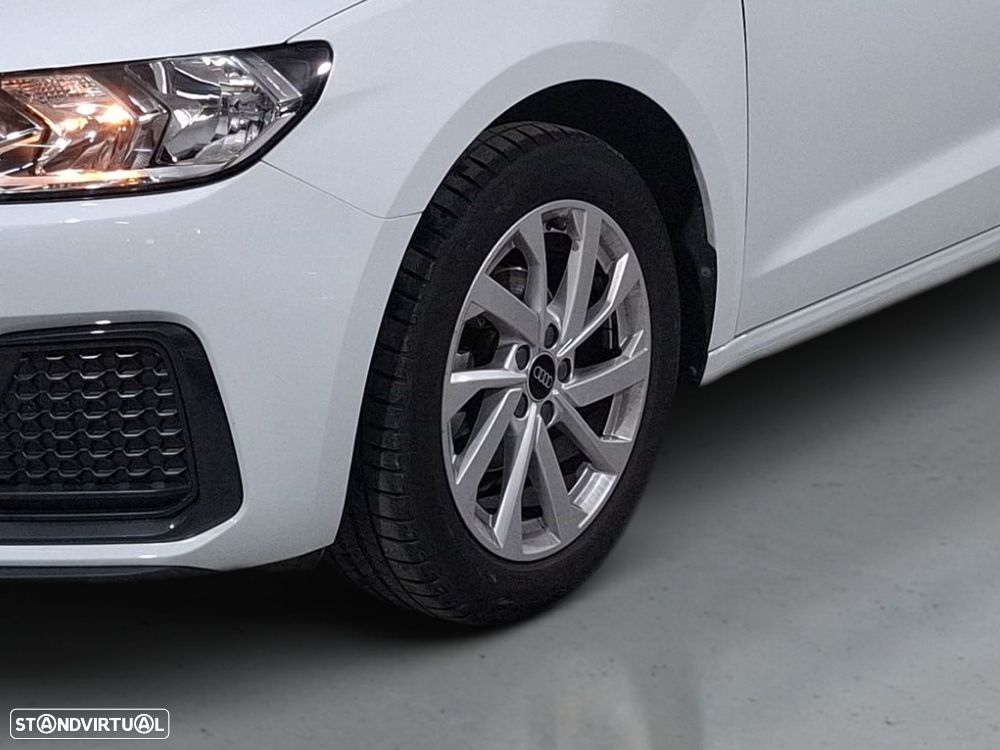 Audi A1 Sportback 25 TFSI Advanced - 4