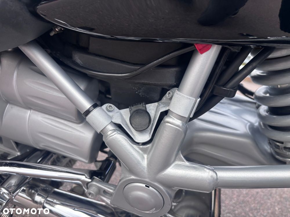 BMW R - 32
