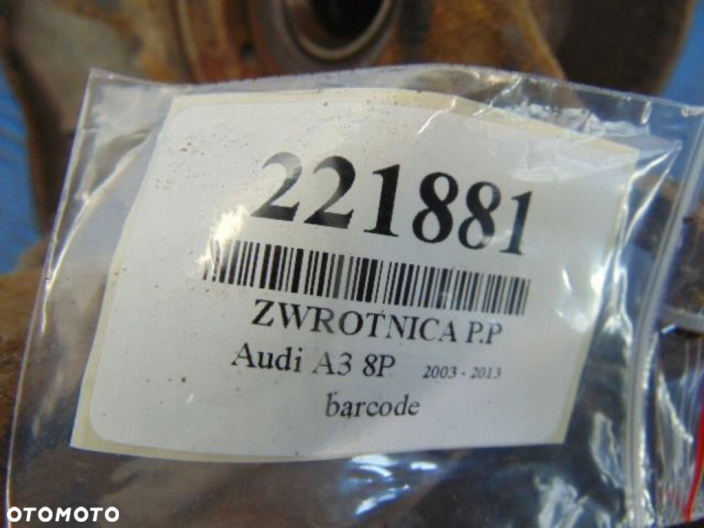 AUDI A3 8P 2.0D ZWROTNICA PRAWY PRZÓD - 7