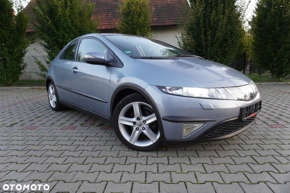 Honda Civic 1.8 Executive NAVI i-SHIFT - 13