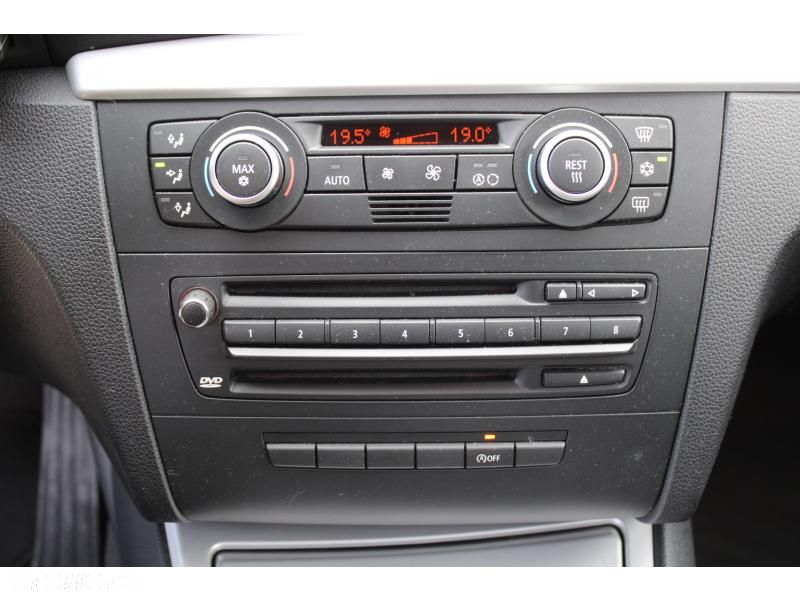 BMW Seria 1 116i - 15