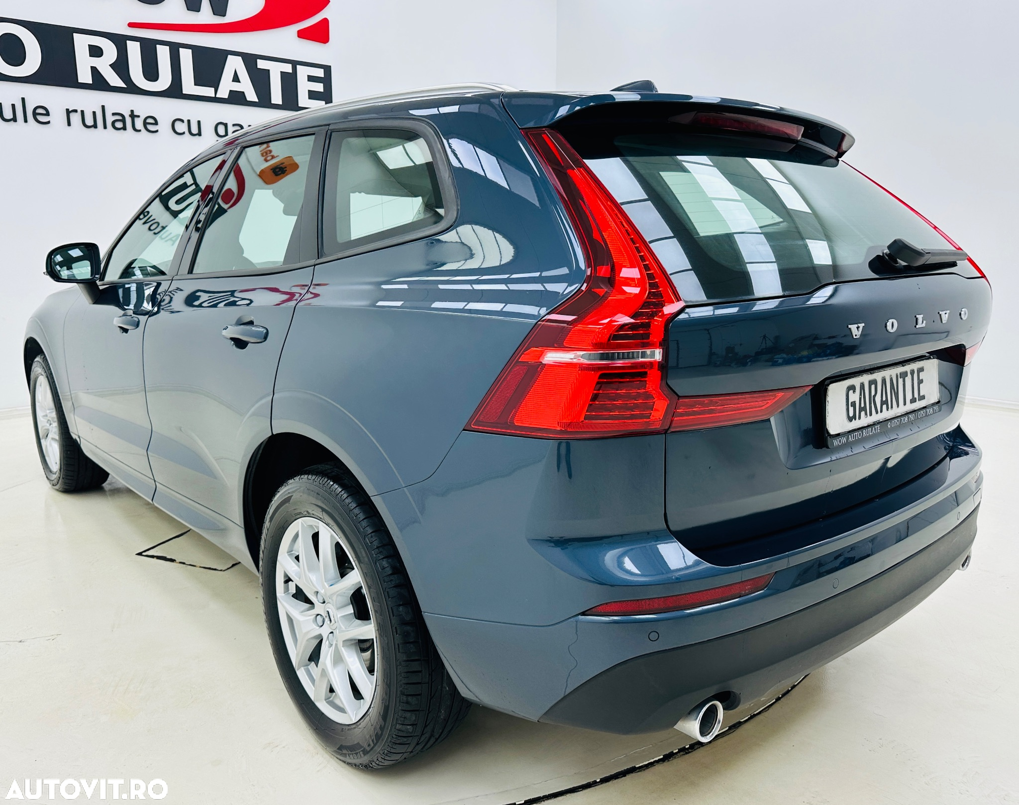 Volvo XC 60 D4 AWD Momentum - 4