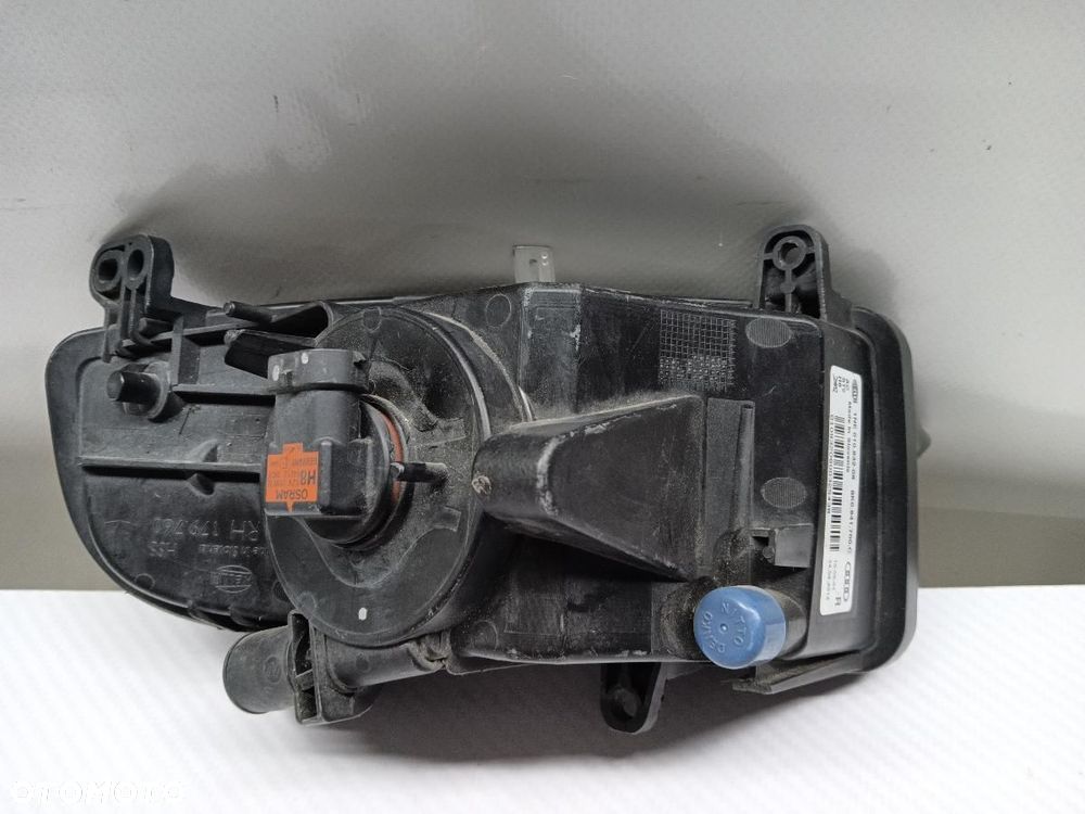 HALOGEN PRZÓD PRZEDNI PRAWY AUDI A4 B8 8K0941700 - 7