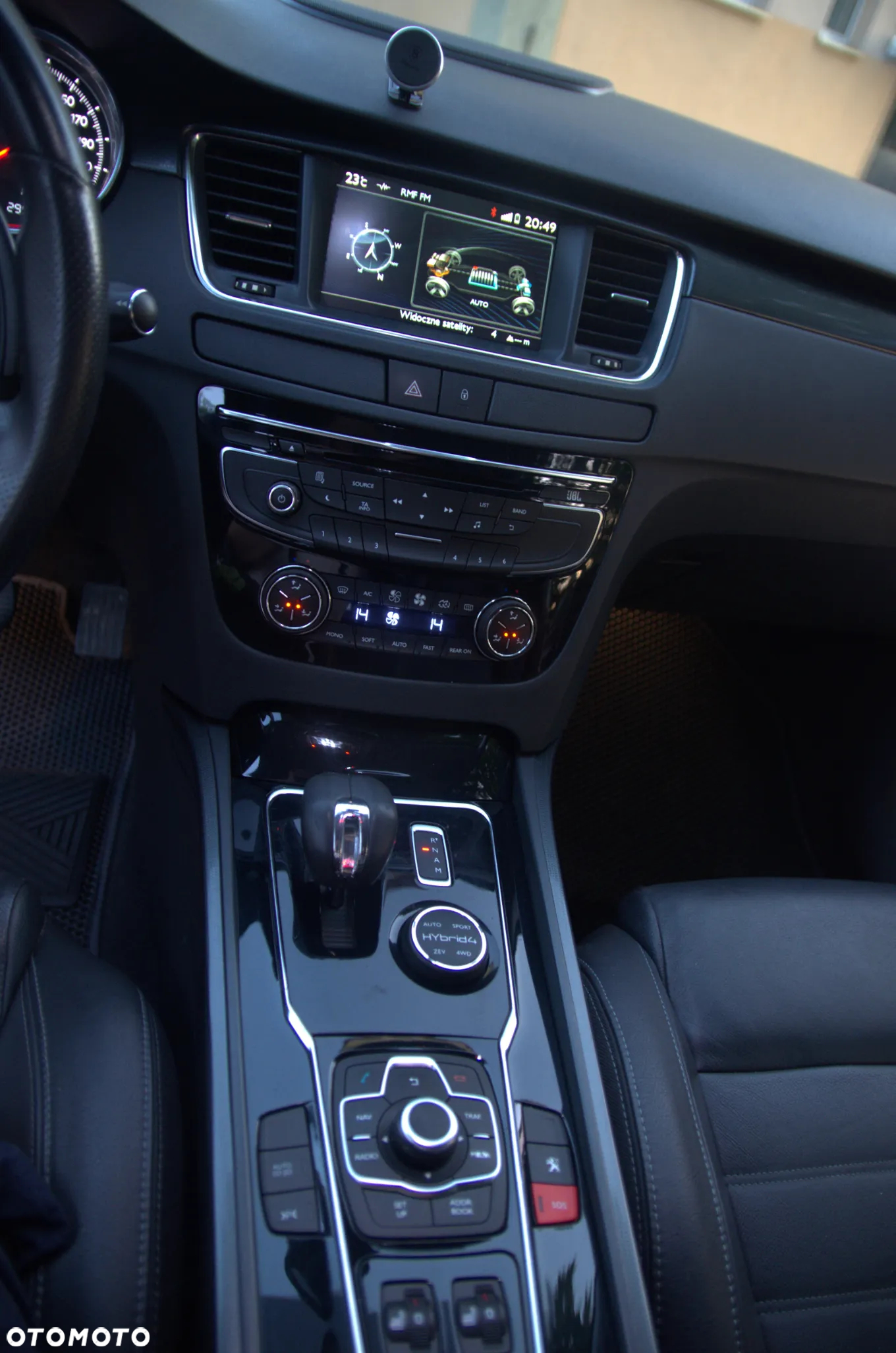 Peugeot 508 RXH 2.0 HDi HYbrid4 - 13