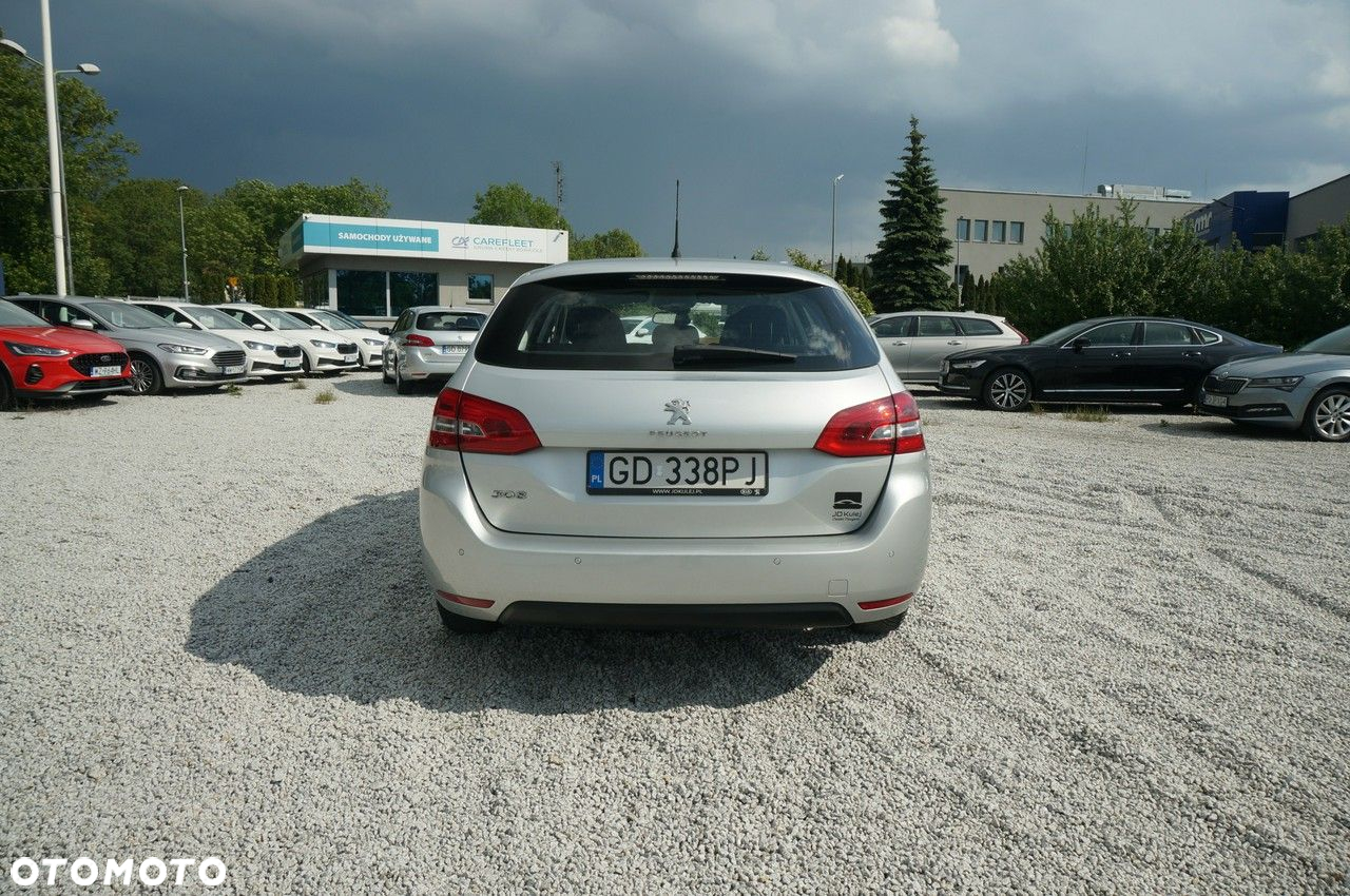 Peugeot 308 - 7