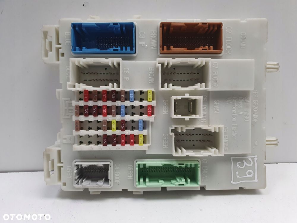Volvo V40 II lift MODUŁ BSI CEM komfortu skrzynka 31453132 8824326687 - 5