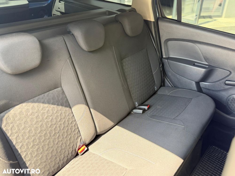 Dacia Logan 0.9 TCe Laureate - 8