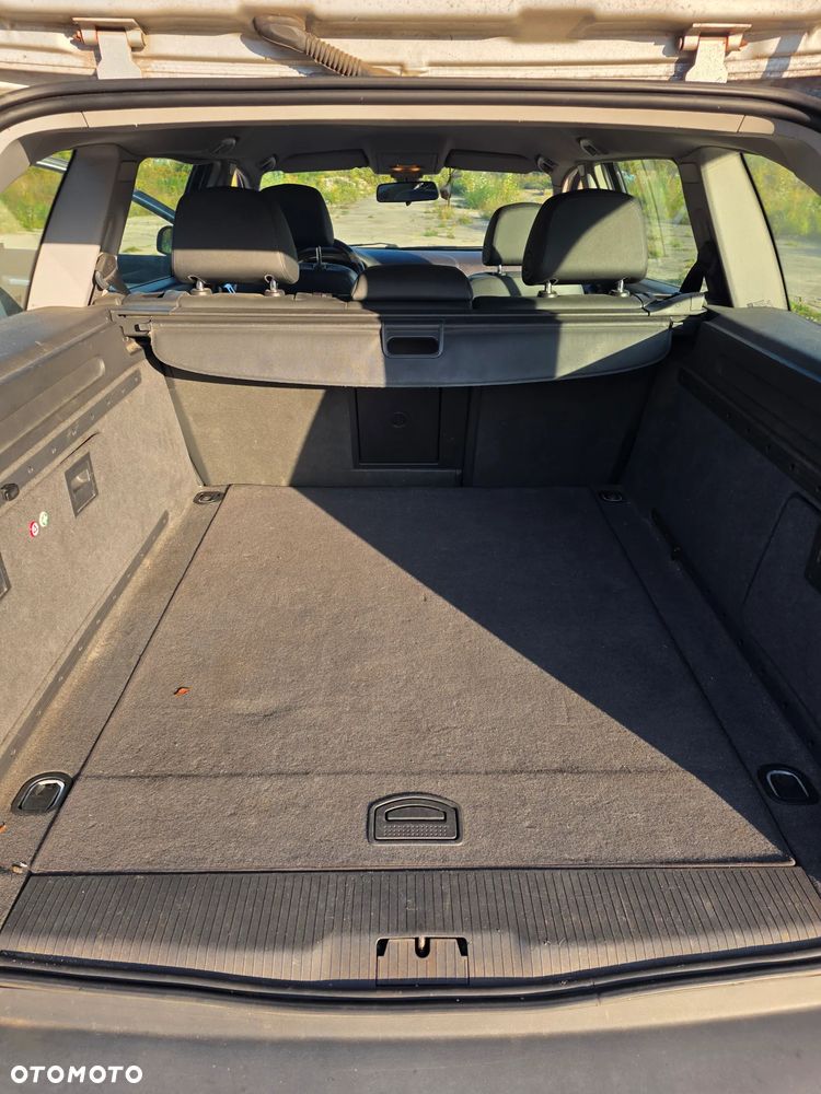 Opel Vectra 1.9 CDTI Cosmo - 31