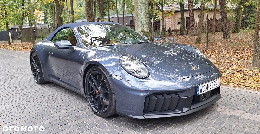 Porsche Carrera GT - 8