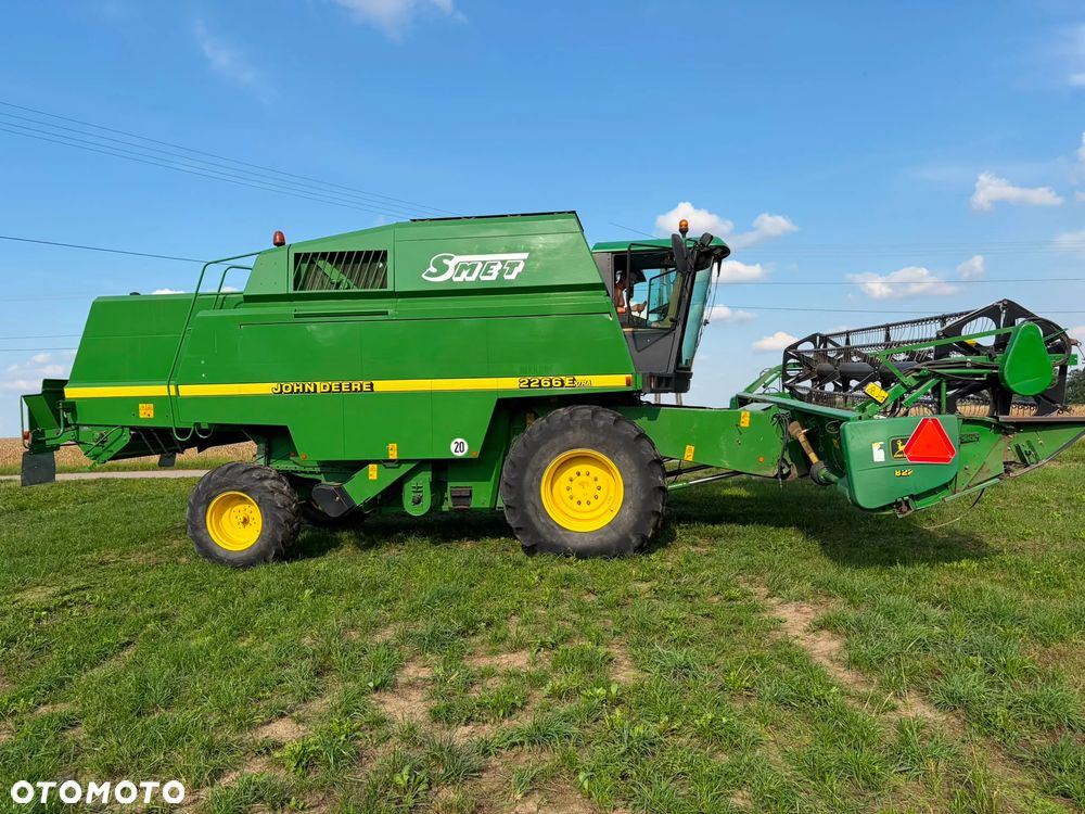 John Deere 2266EXTRA - 8